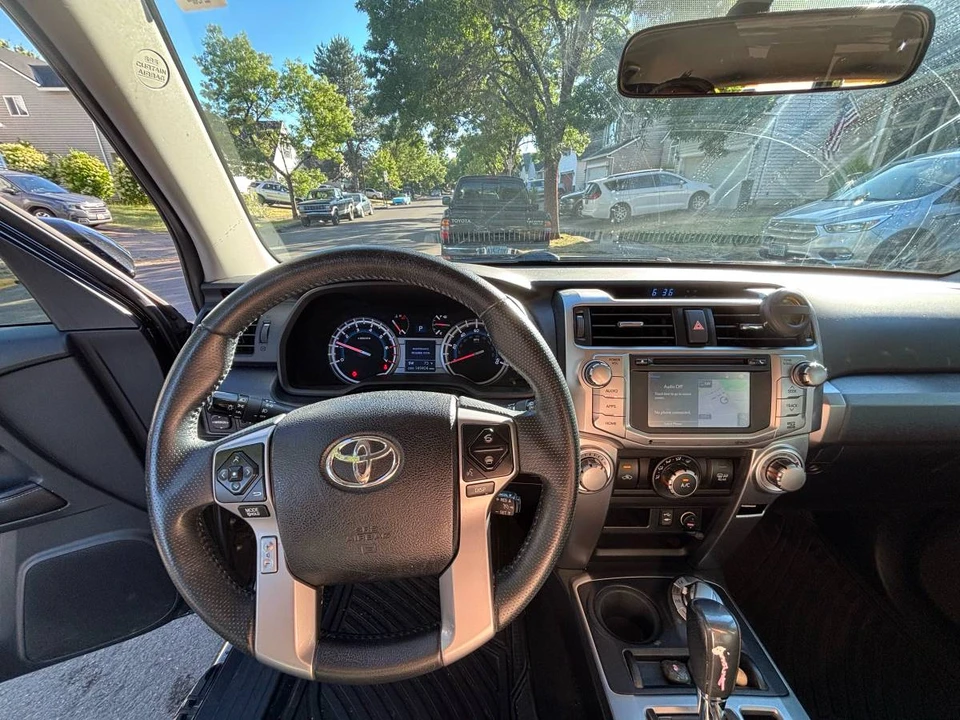2015 Toyota 4Runner 5th Gen - Image 10 of 11