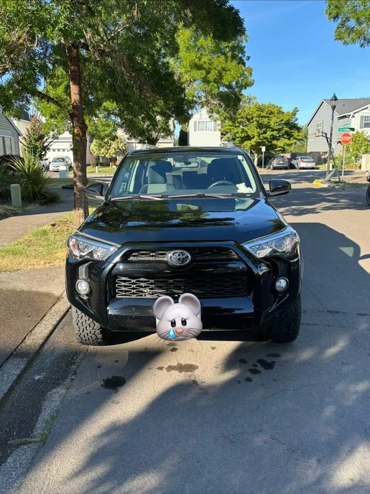 2015 Toyota 4Runner 5th Gen - Image 5 of 11