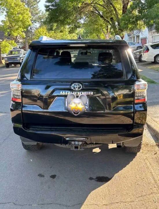 2015 Toyota 4Runner 5th Gen - Image 6 of 9