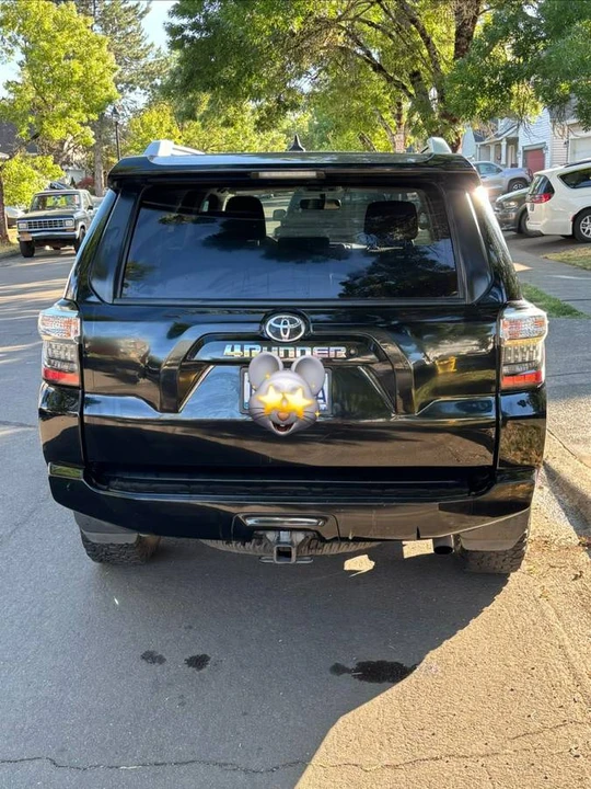 2015 Toyota 4Runner 5th Gen - Image 4 of 11