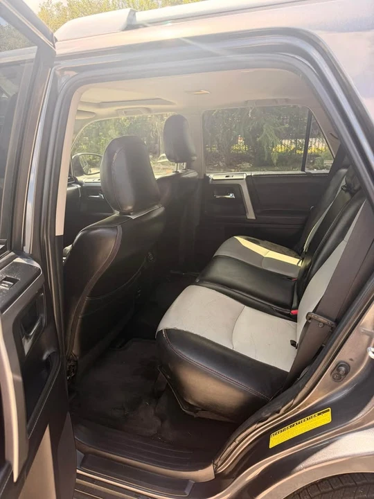 2015 Toyota 4Runner 5th Gen - Image 7 of 11