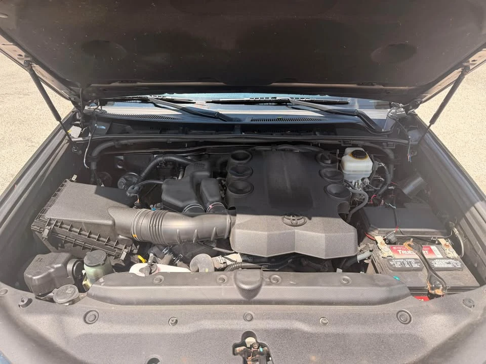 2015 Toyota 4Runner 5th Gen - Image 9 of 11