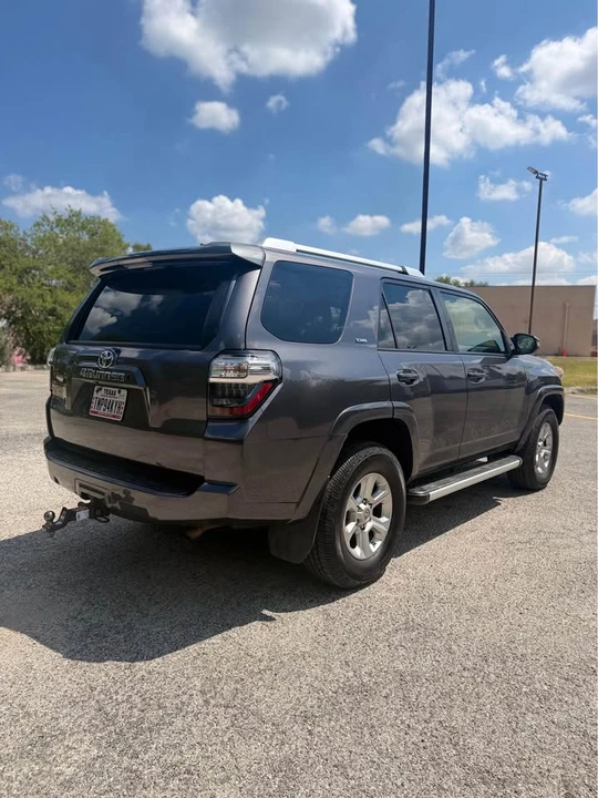2015 Toyota 4Runner 5th Gen - Image 4 of 11