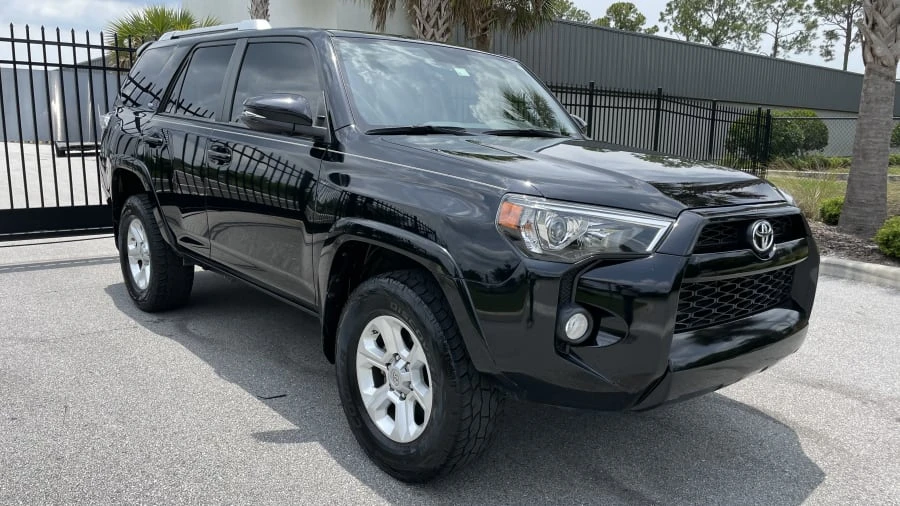 2015 Toyota 4Runner 5th Gen - Image 5 of 14