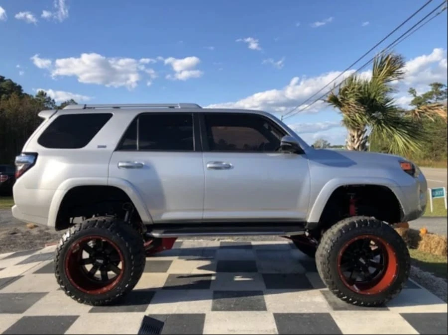 2015 Toyota 4Runner 5th Gen - Image 9 of 21