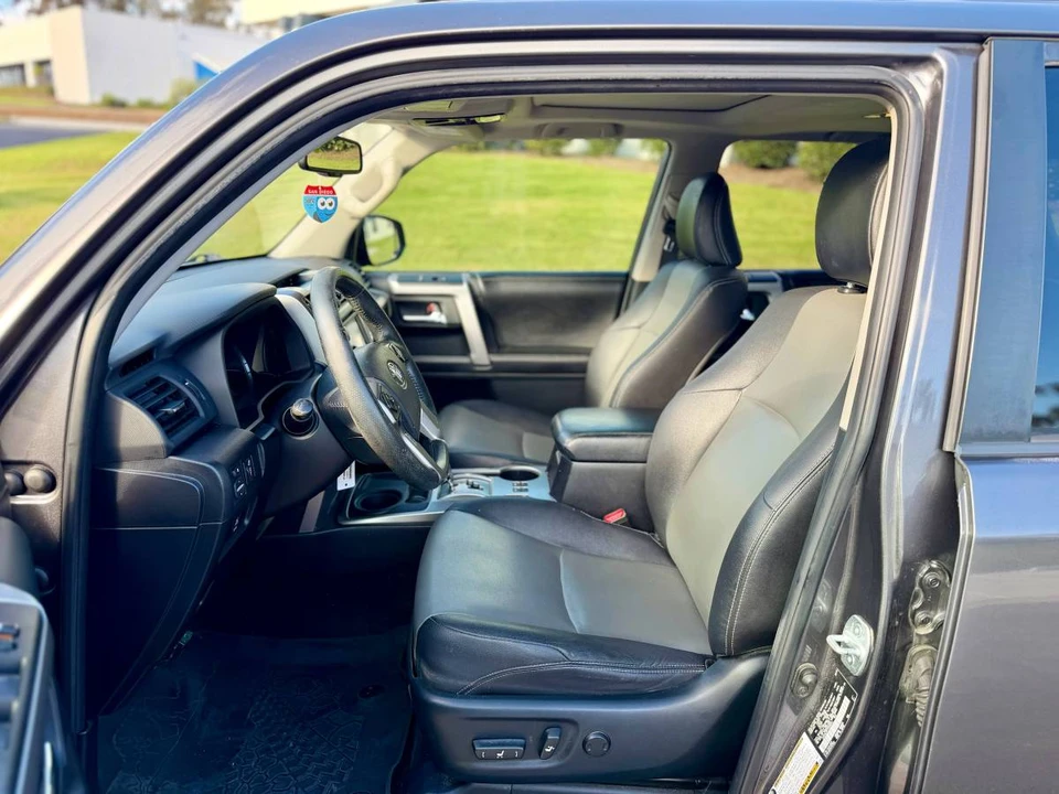 2015 Toyota 4Runner 5th Gen - Image 13 of 14