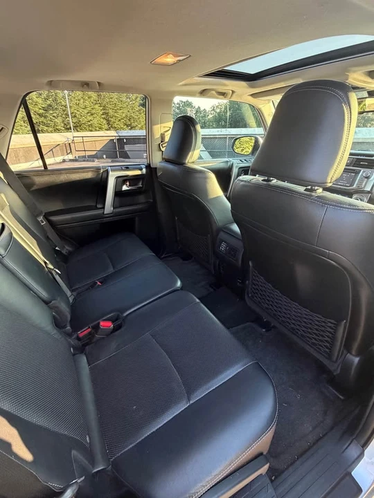 2015 Toyota 4Runner 5th Gen - Image 5 of 6