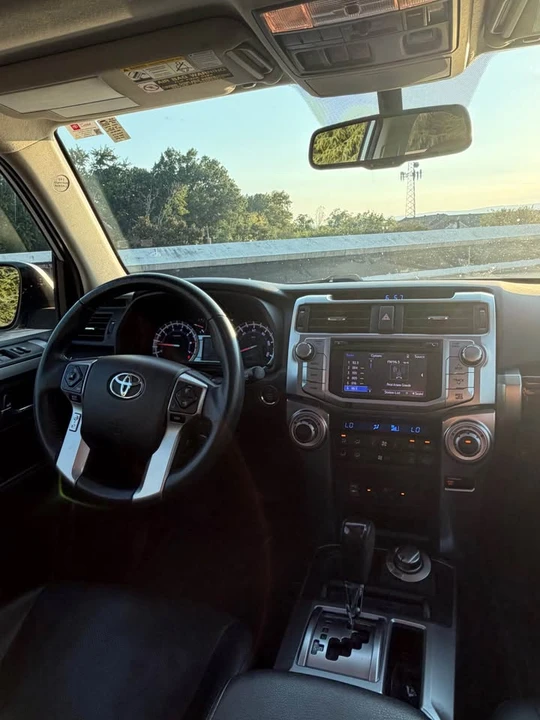 2015 Toyota 4Runner 5th Gen - Image 4 of 6