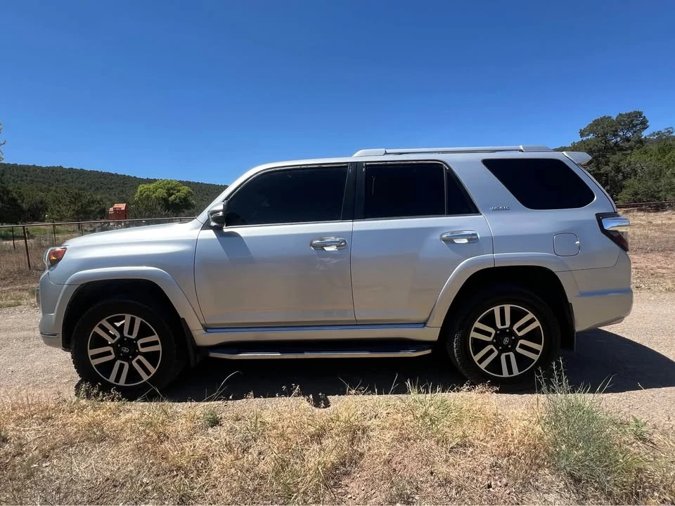 2015 Toyota 4Runner 5th Gen - Image 4 of 15