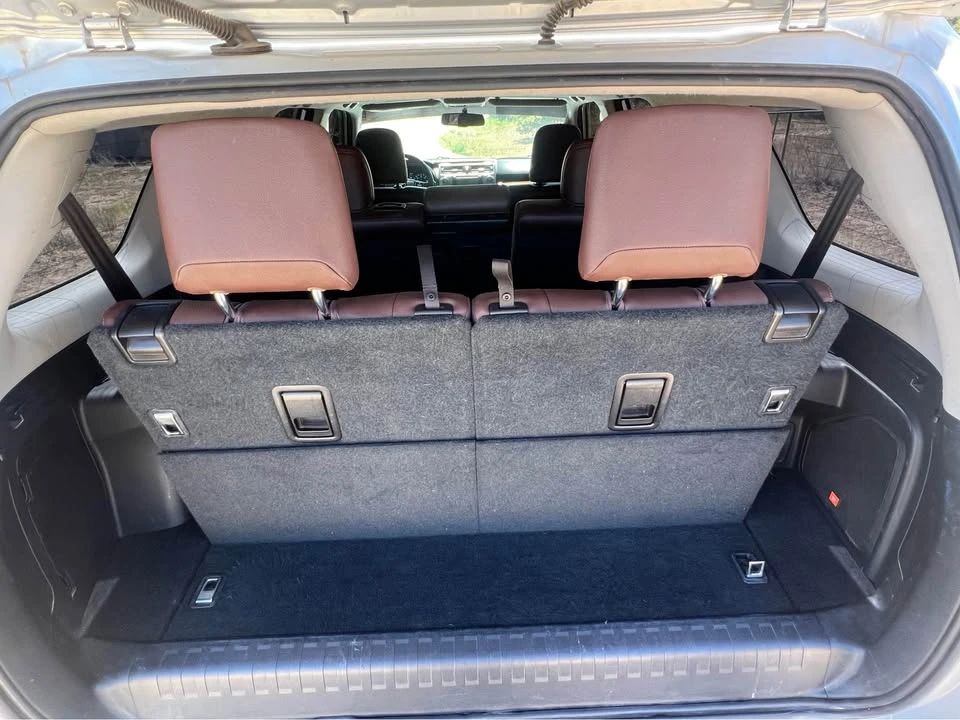 2015 Toyota 4Runner 5th Gen - Image 6 of 15