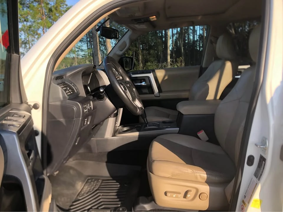 2015 Toyota 4Runner 5th Gen - Image 9 of 16