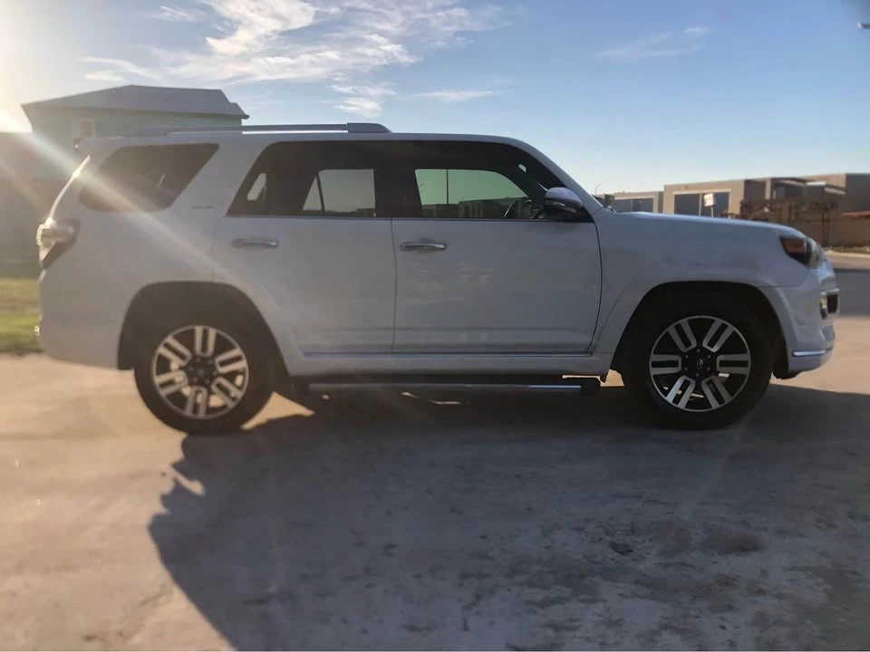 2015 Toyota 4Runner 5th Gen - Image 6 of 16