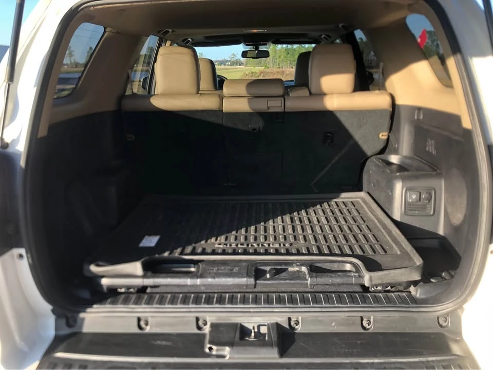 2015 Toyota 4Runner 5th Gen - Image 11 of 16