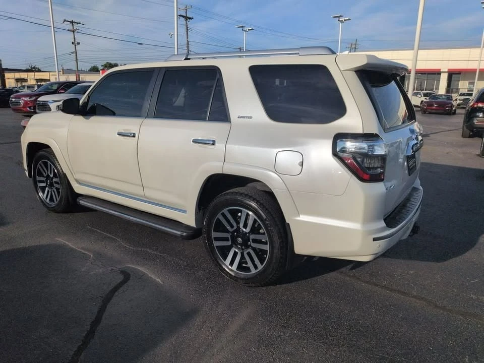 2015 Toyota 4Runner 5th Gen - Image 6 of 20