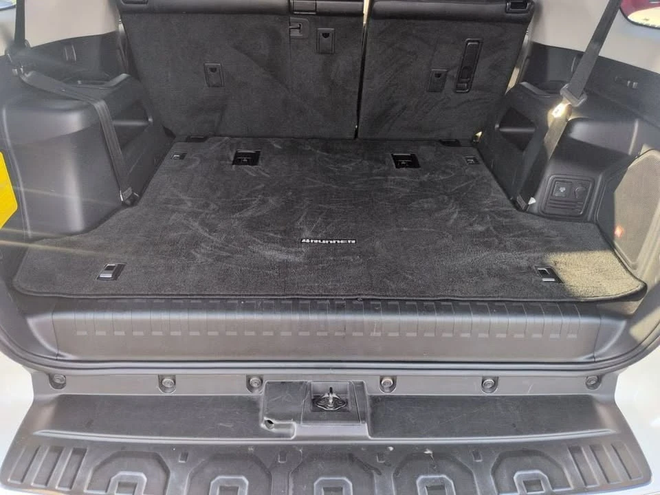 2015 Toyota 4Runner 5th Gen - Image 19 of 20