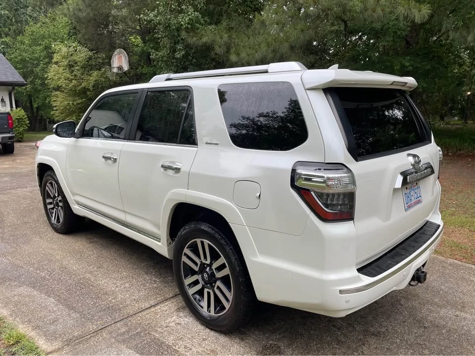 2015 Toyota 4Runner 5th Gen - Image 5 of 10