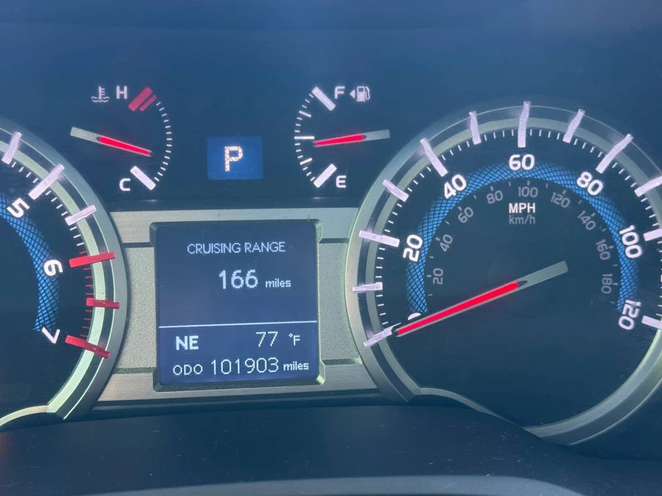 2015 Toyota 4Runner 5th Gen - Image 15 of 16