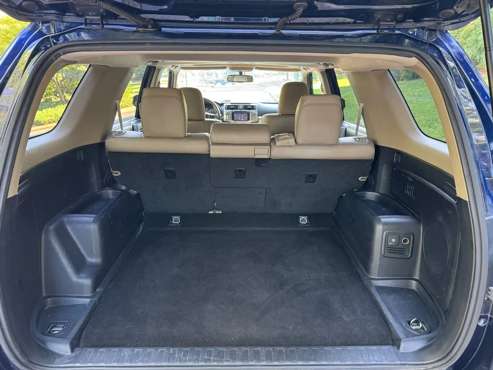 2015 Toyota 4Runner 5th Gen - Image 12 of 16