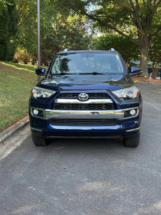 2015 Toyota 4Runner 5th Gen - Image 4 of 16