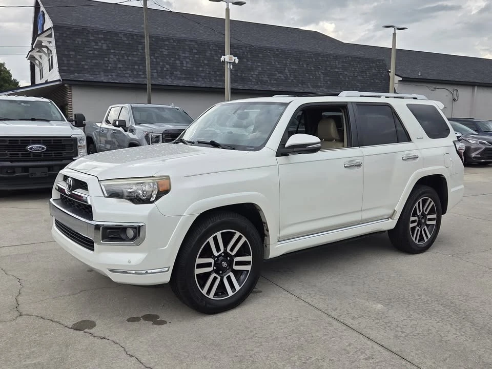 2015 Toyota 4Runner 5th Gen - Image 3 of 11
