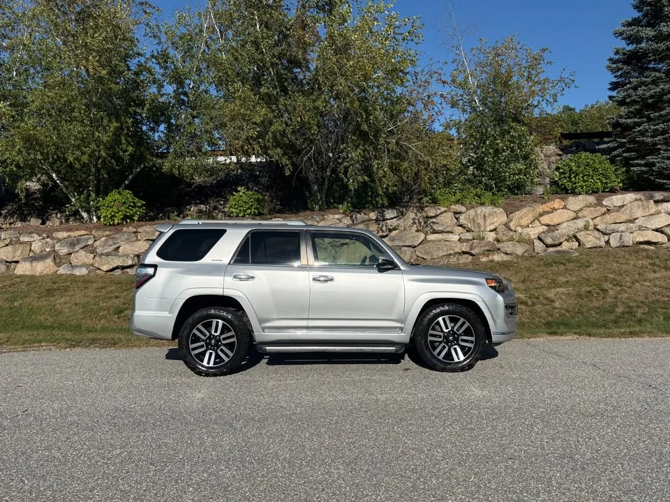 2015 Toyota 4Runner 5th Gen - Image 2 of 13