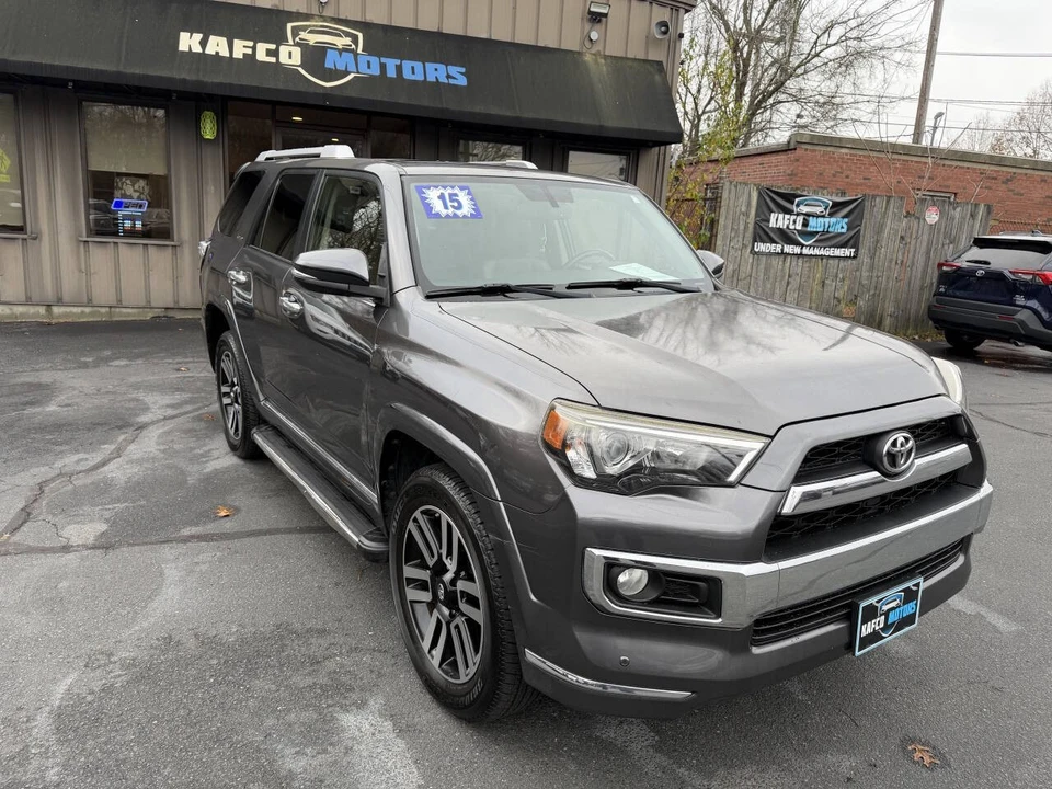 2015 Toyota 4Runner 5th Gen - Image 12 of 31
