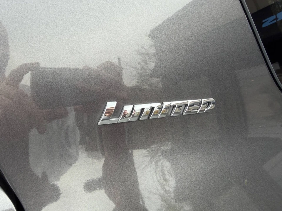 2015 Toyota 4Runner 5th Gen - Image 23 of 31