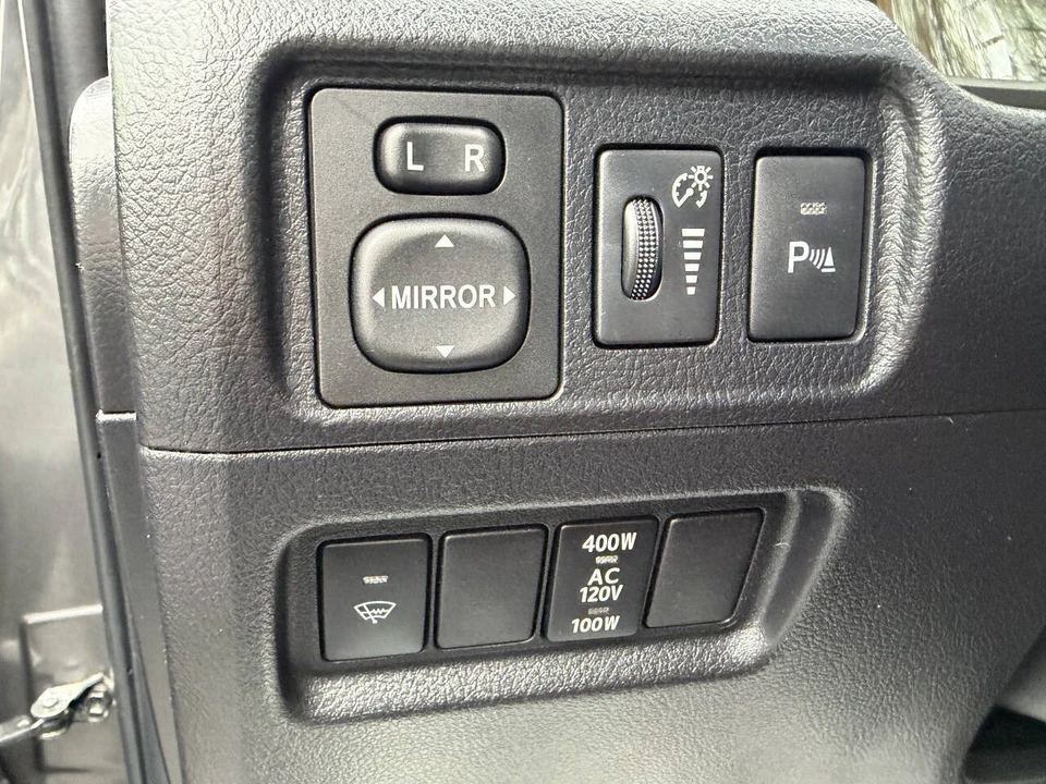 2015 Toyota 4Runner 5th Gen - Image 20 of 21