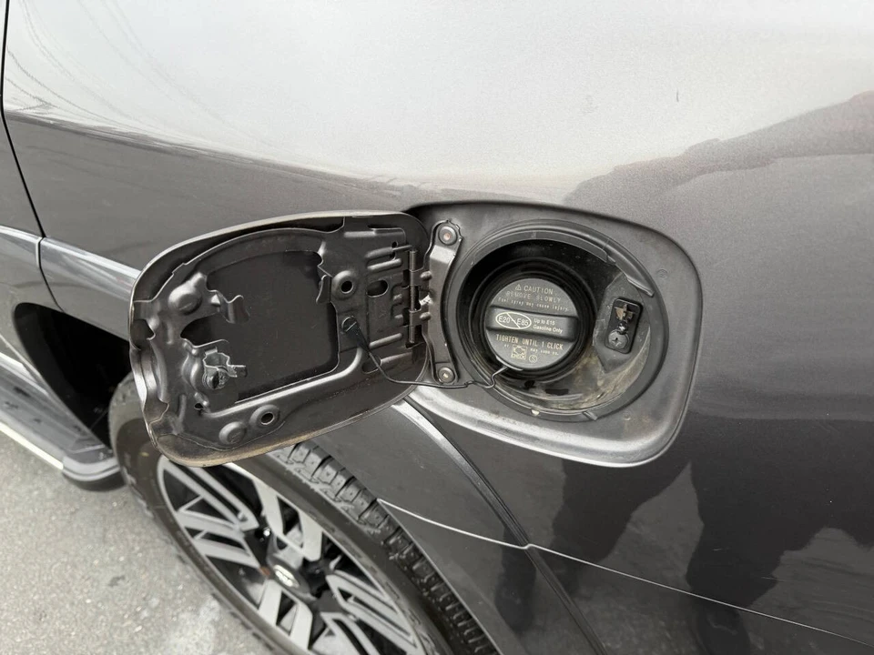 2015 Toyota 4Runner 5th Gen - Image 29 of 31