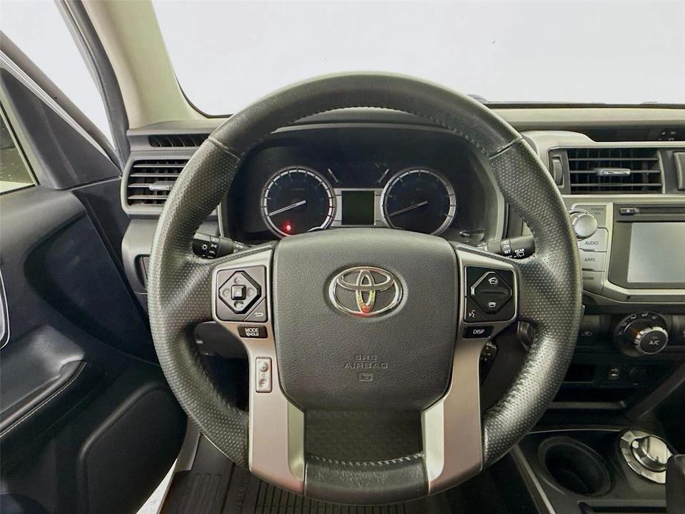 2015 Toyota 4Runner 5th Gen - Image 8 of 14