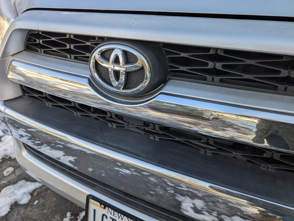 2015 Toyota 4Runner 5th Gen - Image 13 of 31