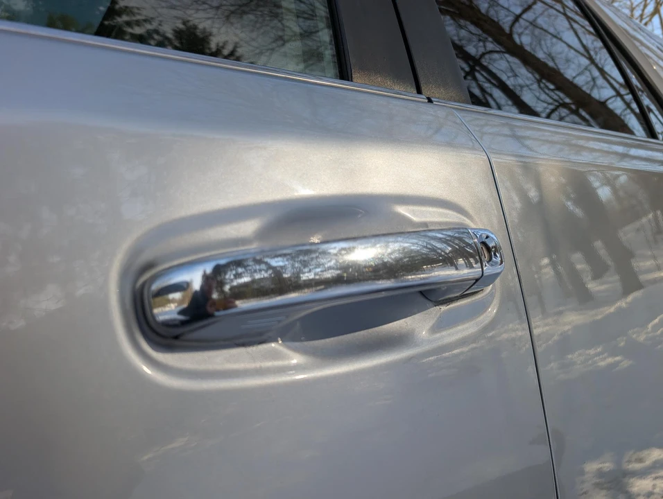 2015 Toyota 4Runner 5th Gen - Image 18 of 31