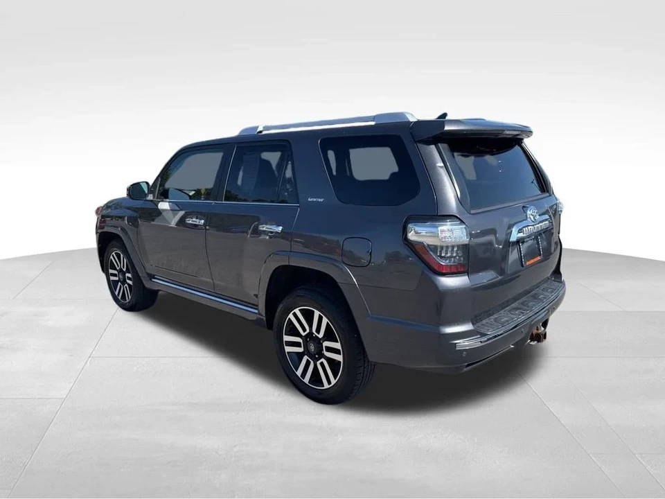 2015 Toyota 4Runner 5th Gen - Image 3 of 12
