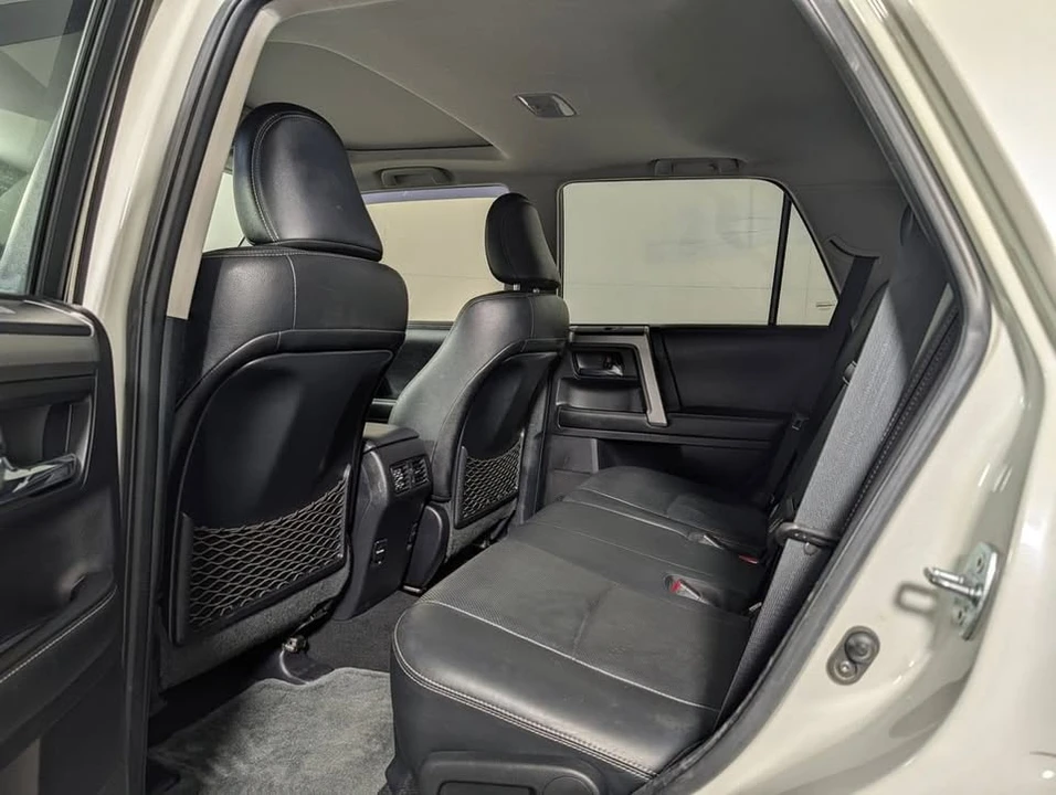 2015 Toyota 4Runner 5th Gen - Image 9 of 20
