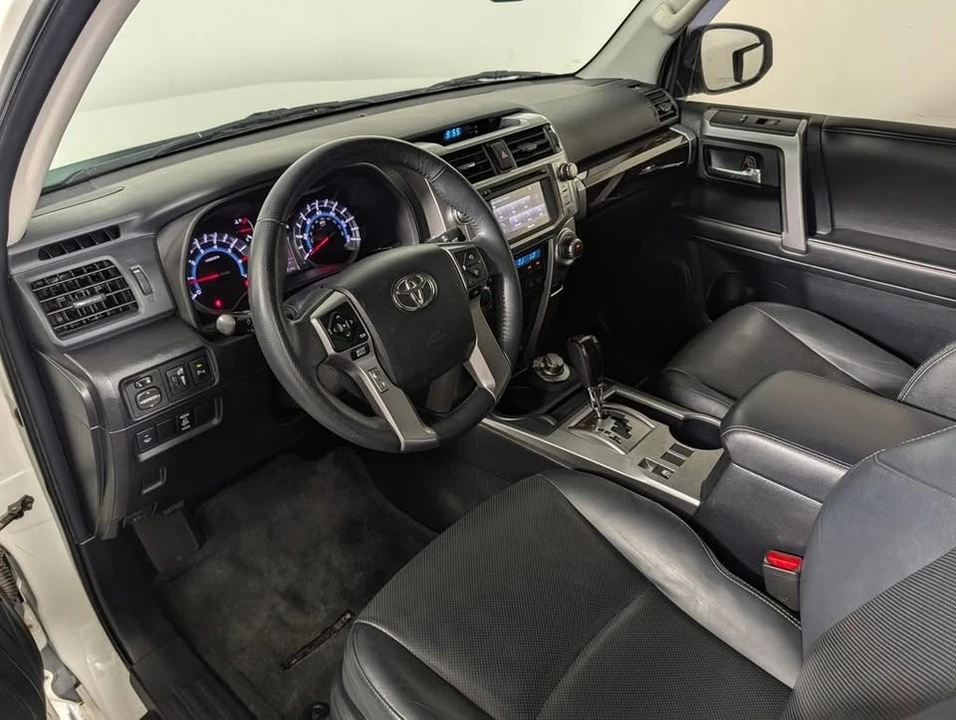2015 Toyota 4Runner 5th Gen - Image 19 of 20