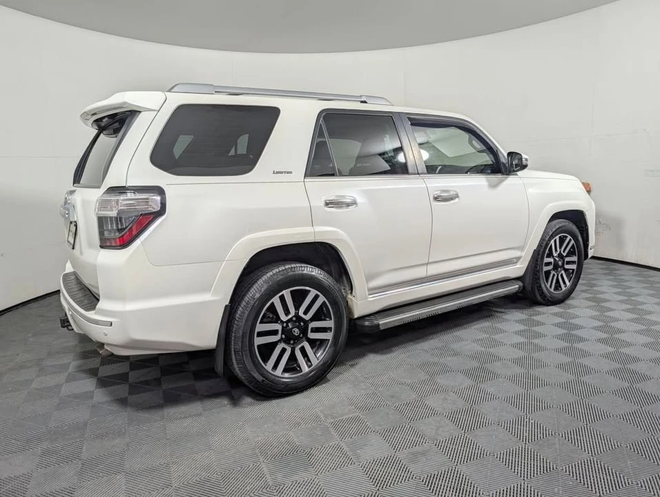 2015 Toyota 4Runner 5th Gen - Image 2 of 20