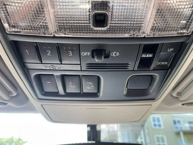 2015 Toyota 4Runner 5th Gen - Image 16 of 16