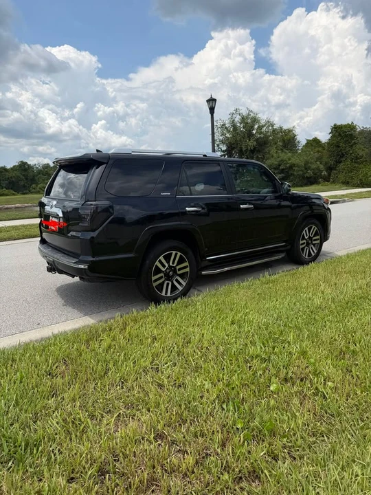 2015 Toyota 4Runner 5th Gen - Image 5 of 19