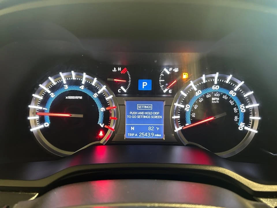 2015 Toyota 4Runner 5th Gen - Image 11 of 17