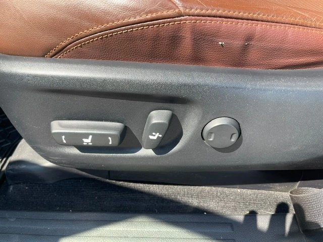2015 Toyota 4Runner 5th Gen - Image 12 of 16
