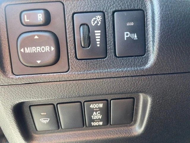 2015 Toyota 4Runner 5th Gen - Image 11 of 16