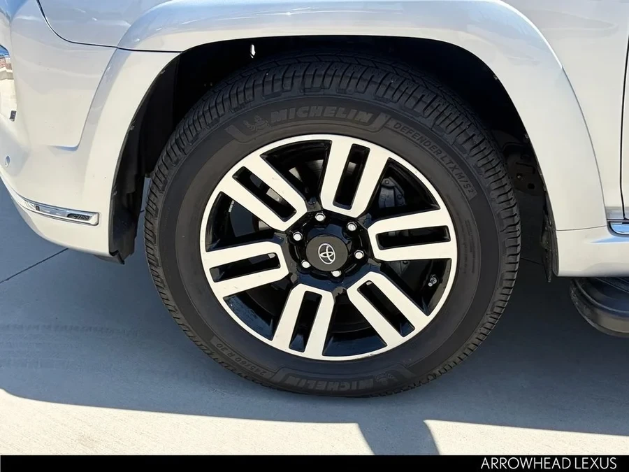 2015 Toyota 4Runner 5th Gen - Image 9 of 14
