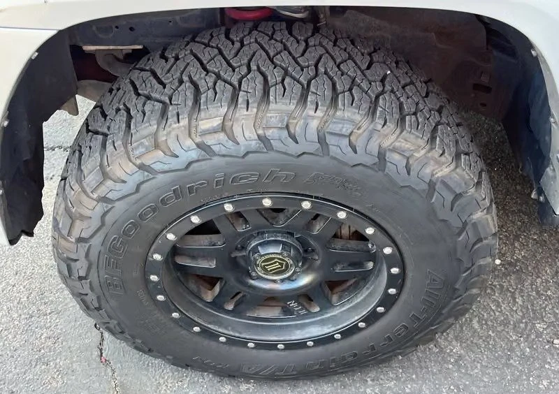 2015 Toyota 4Runner 5th Gen - Image 6 of 9