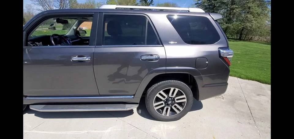 2015 Toyota 4Runner 5th Gen - Image 6 of 12