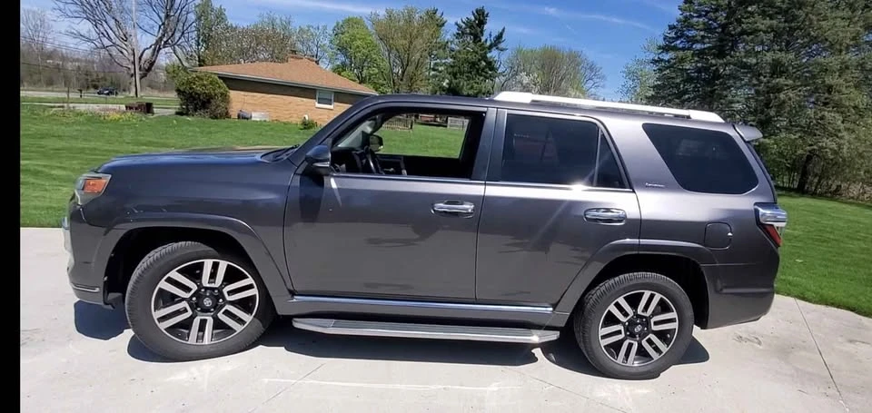 2015 Toyota 4Runner 5th Gen - Image 11 of 12