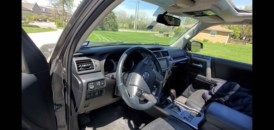 2015 Toyota 4Runner 5th Gen - Image 7 of 12