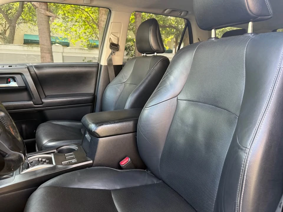 2015 Toyota 4Runner 5th Gen - Image 6 of 8