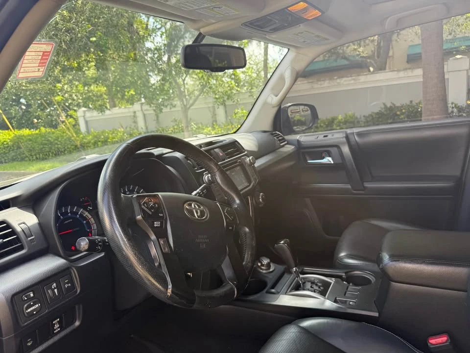 2015 Toyota 4Runner 5th Gen - Image 7 of 8