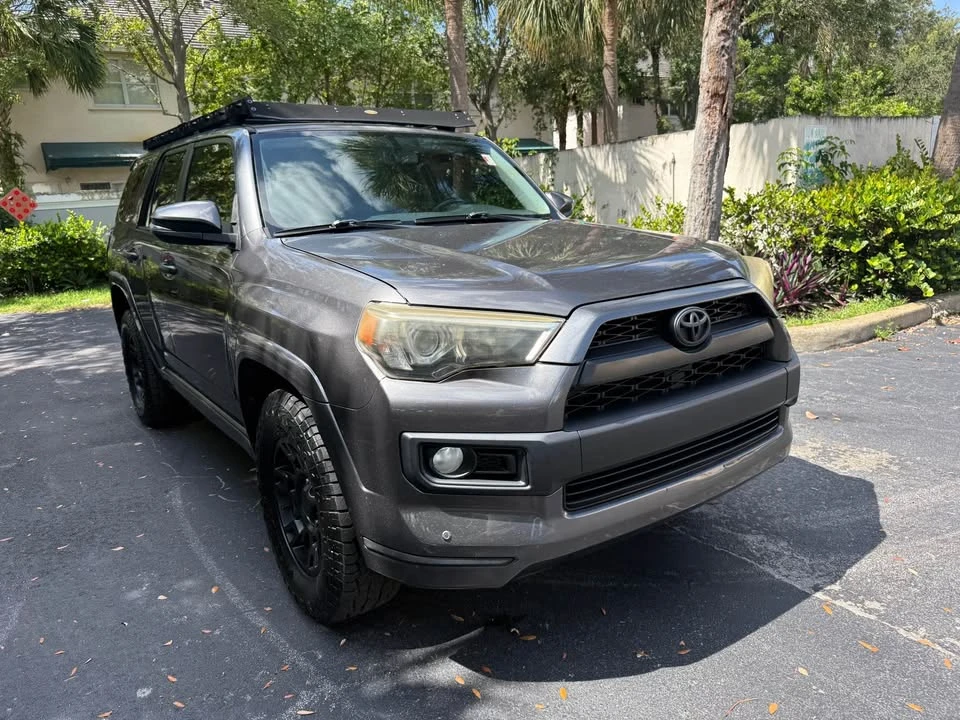 2015 Toyota 4Runner 5th Gen - Image 2 of 8