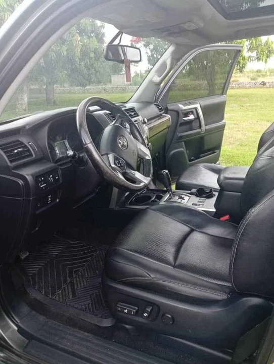 2015 Toyota 4Runner 5th Gen - Image 7 of 11